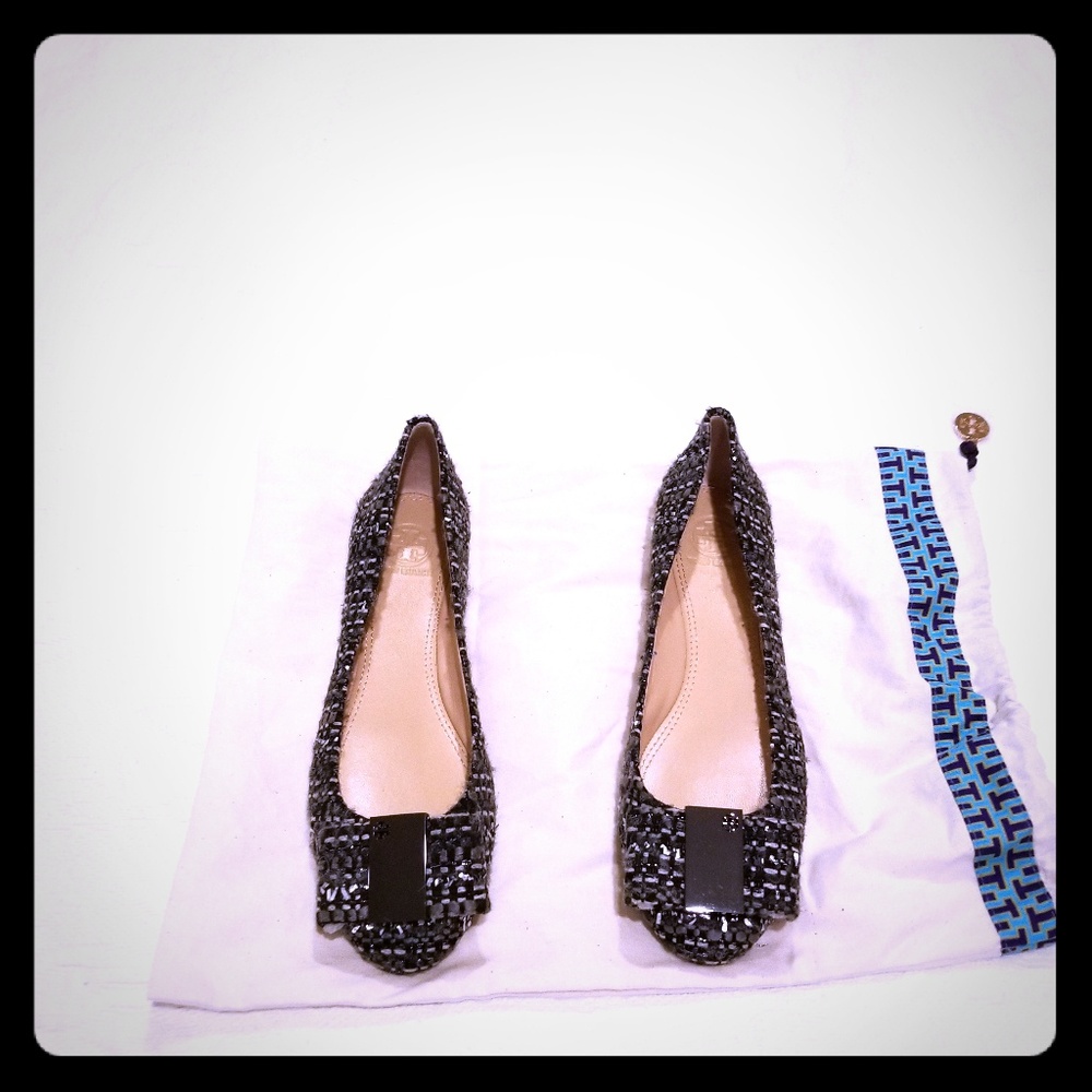 Tory Burch tweed flats size 7.5